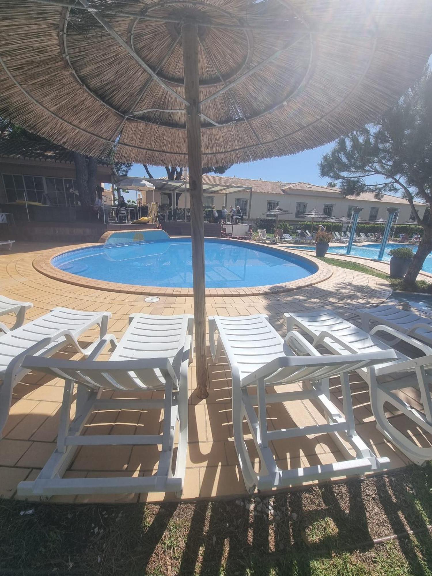 Apart T2 Praia Dos Bicos Albufeira Luaran gambar